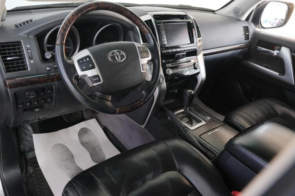 Toyota Land Cruiser 200 Series Рестайлинг 1 Омск  - изображение 12