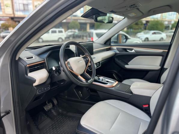 Haval Jolion I с пробегом 2023 года, цена 1 850 000 рублей, 34879 км, внедорожник, Автокод Объявления