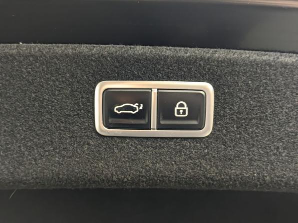 Genesis G80 II с пробегом 2023 года, цена 4 950 000 рублей, 132657 км, седан, Автокод Объявления