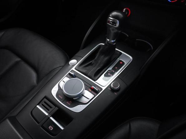 Audi A3 III (8V) с пробегом 2015 года, цена 1 500 000 рублей, 118263 км, седан, Автокод Объявления