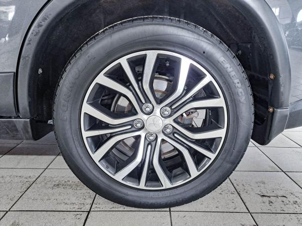 Mitsubishi Outlander III Рестайлинг 2 с пробегом 2015 года, цена 1 950 000 рублей, 141130 км, внедорожник, Автокод Объявления