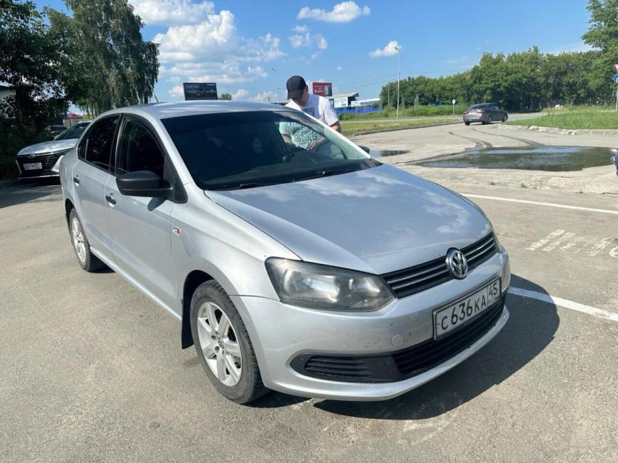Volkswagen Polo V Курган  - изображение 4
