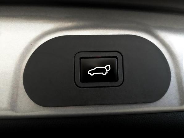 Haval Jolion I Рестайлинг с пробегом 2024 года, цена 1 990 000 рублей, 45802 км, внедорожник, Автокод Объявления