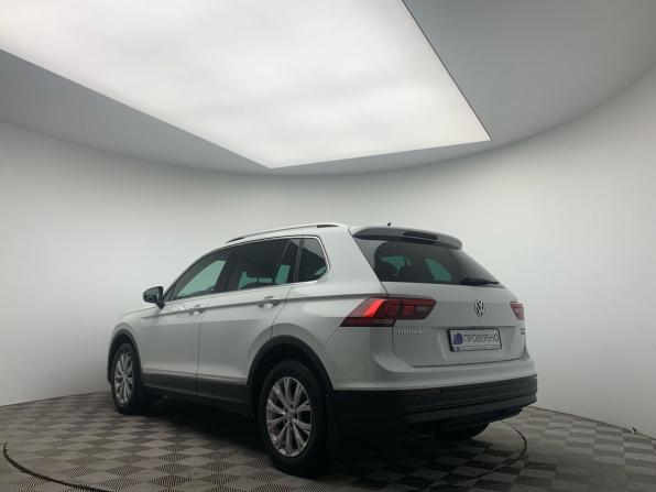 Volkswagen Tiguan II с пробегом 2018 года, цена 2 489 000 рублей, 129334 км, внедорожник, Автокод Объявления