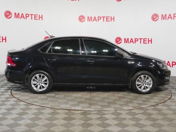 Volkswagen Polo V Рестайлинг с пробегом 2017 года, цена 1 277 000 рублей, 87108 км, седан, Автокод Объявления
