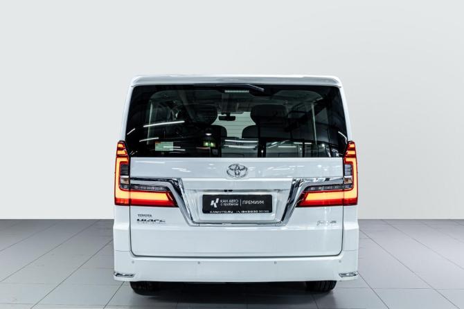 Toyota HiAce H300 с пробегом 2024 года, цена 11 900 000 рублей, 1500 км, минивэн, Автокод Объявления