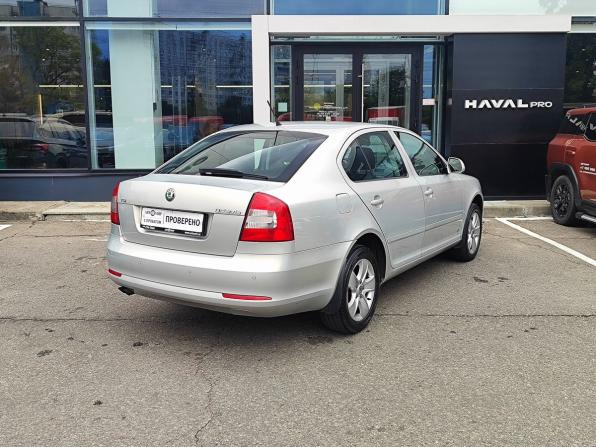Skoda Octavia II (A5) Рестайлинг с пробегом 2011 года, цена 1 049 000 рублей, 115027 км, лифтбек, Автокод Объявления