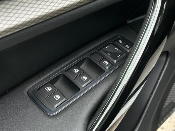 Lada (ВАЗ) Vesta I Рестайлинг (NG) с пробегом 2023 года, цена 1 097 000 рублей, 58059 км, седан, Автокод Объявления