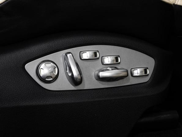 Porsche Cayenne II Рестайлинг (958) с пробегом 2015 года, цена 3 699 000 рублей, 242948 км, внедорожник, Автокод Объявления