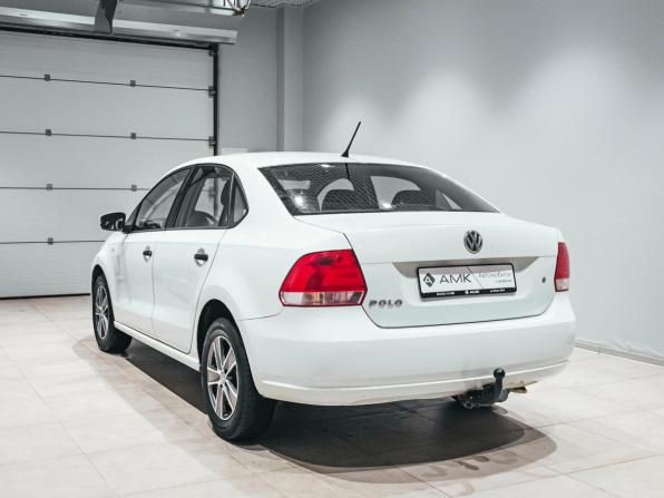Volkswagen Polo V с пробегом 2015 года, цена 548 925 рублей, 288149 км, седан, Автокод Объявления