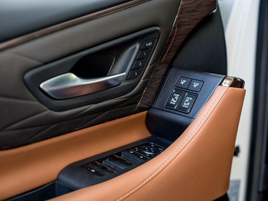 Toyota Alphard IV Ростов-на-Дону  - изображение 14