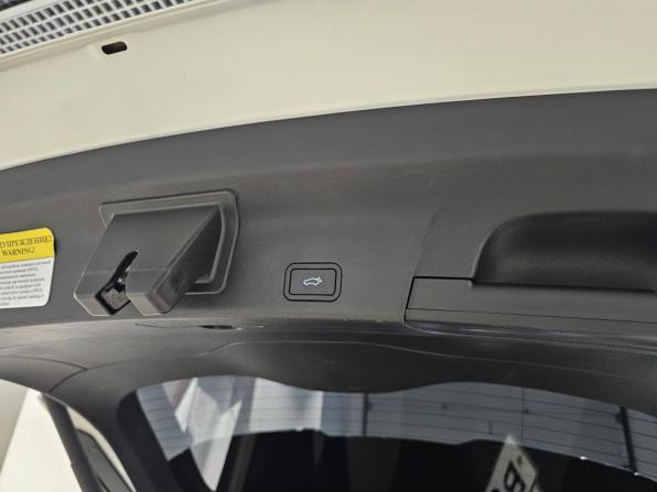 Geely Atlas Pro с пробегом 2023 года, цена 2 049 000 рублей, 57975 км, внедорожник, Автокод Объявления