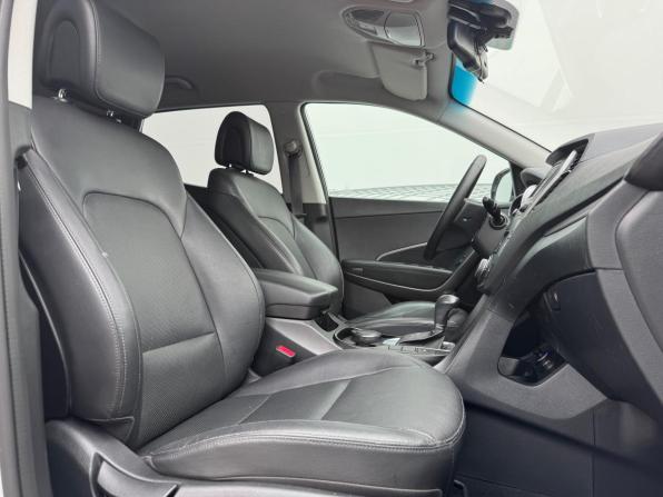 Hyundai Santa Fe III Рестайлинг с пробегом 2016 года, цена 1 900 000 рублей, 113168 км, внедорожник, Автокод Объявления