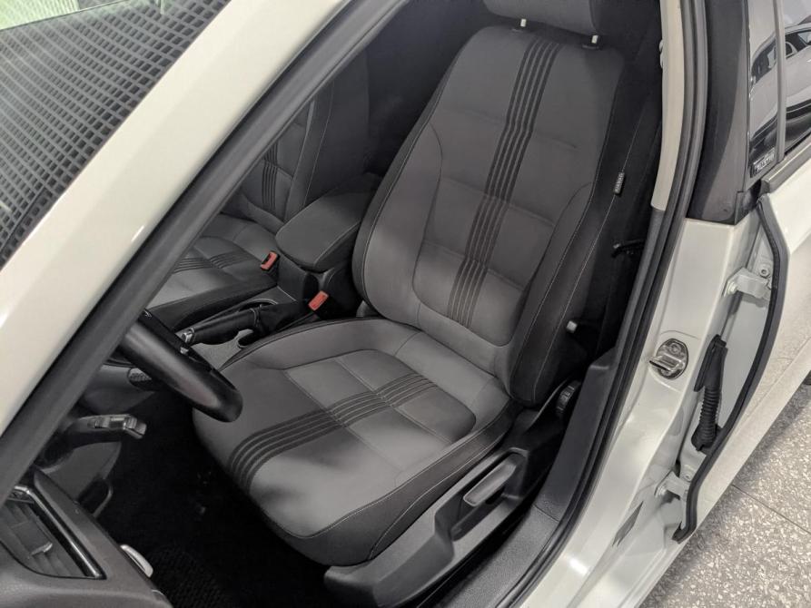 Volkswagen Jetta VI Рестайлинг Москва  - изображение 20