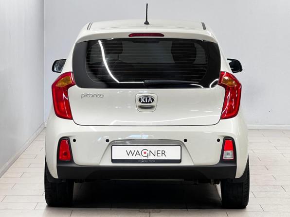Kia Picanto II Рестайлинг с пробегом 2015 года, цена 988 000 рублей, 101908 км, хэтчбек, Автокод Объявления
