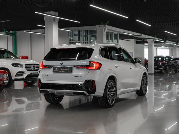 BMW X1 III (U11/U12) с пробегом 2024 года, цена 4 900 000 рублей, 32740 км, внедорожник, Автокод Объявления
