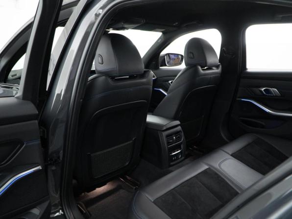 BMW 3 серии VII (G2x) с пробегом 2019 года, цена 3 298 444 рубля, 155907 км, седан, Автокод Объявления