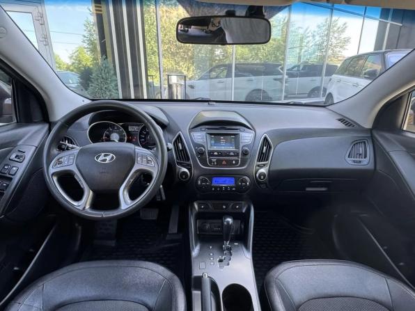 Hyundai ix35 I Рестайлинг с пробегом 2013 года, цена 1 275 000 рублей, 140000 км, внедорожник, Автокод Объявления