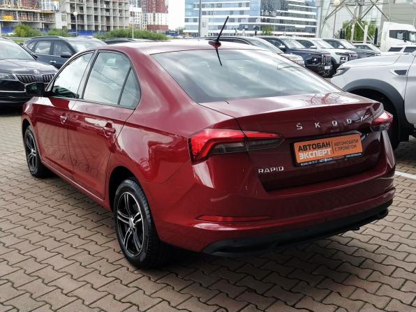 Skoda Rapid II с пробегом 2021 года, цена 1 518 000 рублей, 77763 км, лифтбек, Автокод Объявления