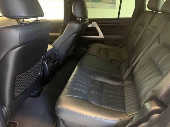 Toyota Land Cruiser 200 Series Рестайлинг 2 с пробегом 2020 года, цена 7 700 000 рублей, 183256 км, внедорожник, Автокод Объявления