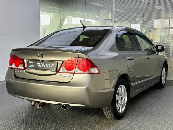 Honda Civic VIII Рестайлинг с пробегом 2008 года, цена 505 000 рублей, 307883 км, седан, Автокод Объявления