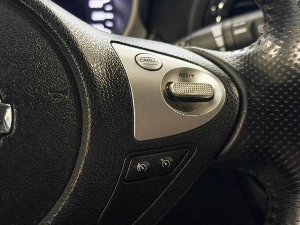 Nissan Juke I с пробегом 2013 года, цена 1 097 000 рублей, 118601 км, внедорожник, Автокод Объявления