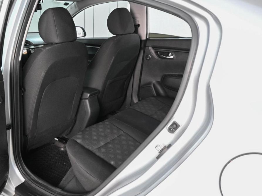 Kia Rio IV Ростов-на-Дону  - изображение 11
