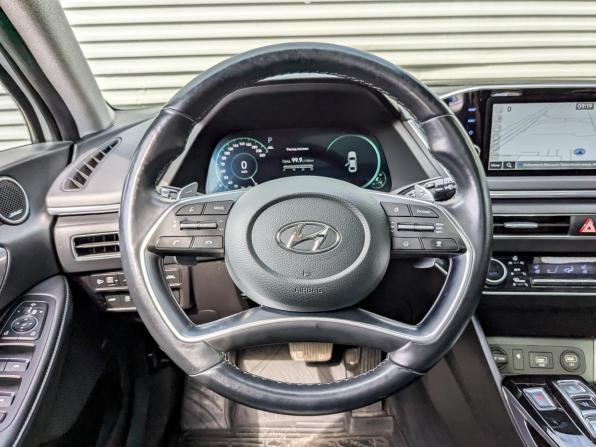 Hyundai Sonata VIII (DN8) с пробегом 2022 года, цена 2 940 000 рублей, 47846 км, седан, Автокод Объявления
