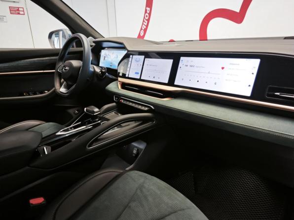 Geely Monjaro I с пробегом 2023 года, цена 3 450 000 рублей, 15000 км, внедорожник, Автокод Объявления