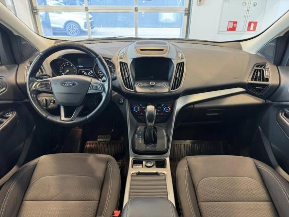 Ford Kuga II Рестайлинг с пробегом 2018 года, цена 1 560 000 рублей, 164071 км, внедорожник, Автокод Объявления