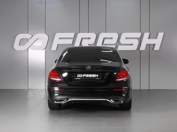 Mercedes-Benz E-Класс V (W213 S213 C238) с пробегом 2017 года, цена 2 749 000 рублей, 220367 км, седан, Автокод Объявления
