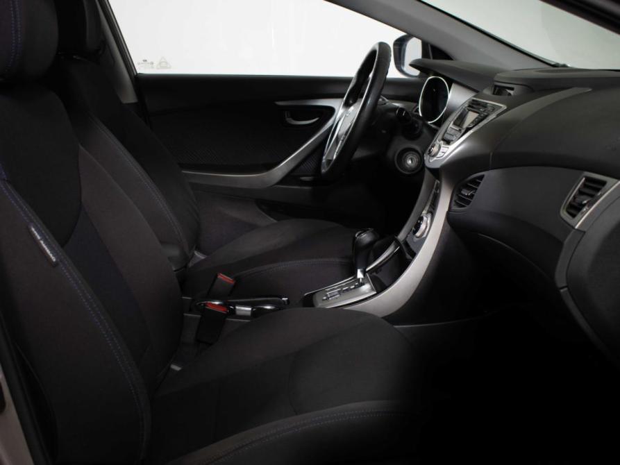 Hyundai Elantra V (MD) Москва  - изображение 9