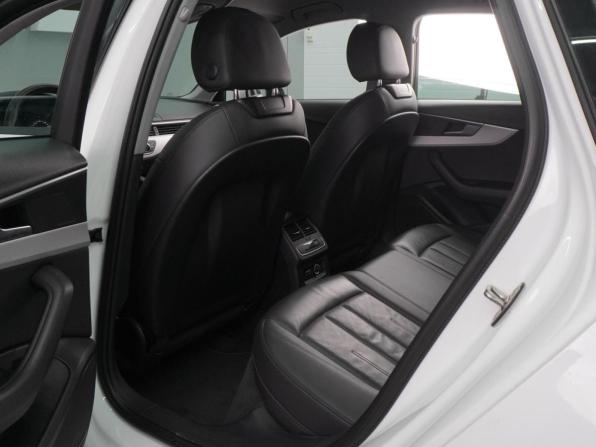 Audi A4 V (B9) с пробегом 2019 года, цена 2 355 000 рублей, 168201 км, седан, Автокод Объявления