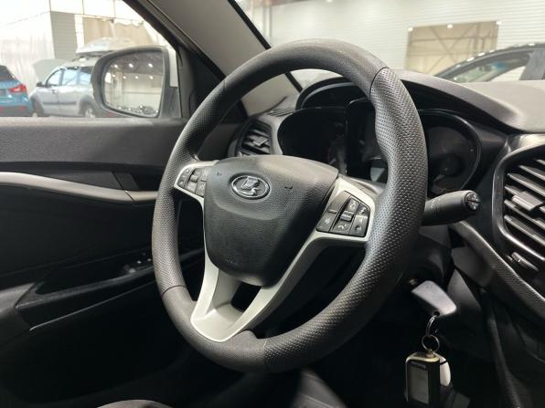 Lada (ВАЗ) Vesta I с пробегом 2019 года, цена 780 000 рублей, 142534 км, седан, Автокод Объявления