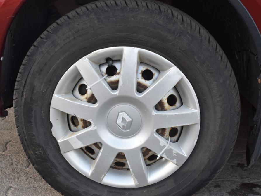 Renault Logan I Рестайлинг Архангельск  - изображение 9