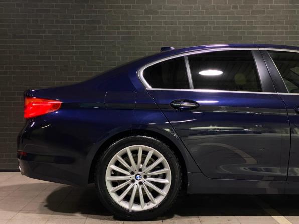 BMW 5 серии VII (G30/G31/G38) с пробегом 2017 года, цена 2 440 000 рублей, 261734 км, седан, Автокод Объявления