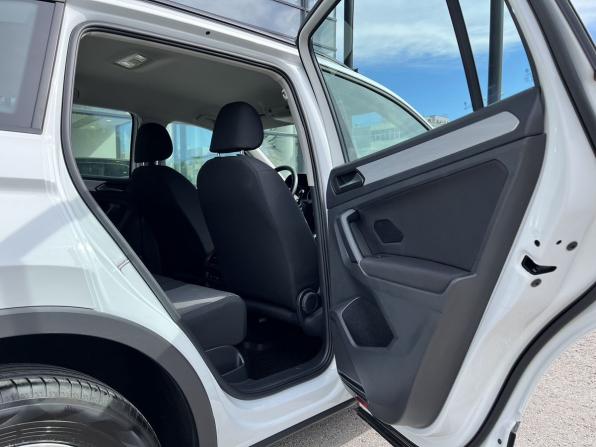Volkswagen Tiguan II Рестайлинг с пробегом 2021 года, цена 3 220 000 рублей, 33390 км, внедорожник, Автокод Объявления