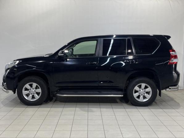 Toyota Land Cruiser Prado 150 Series Рестайлинг 1 с пробегом 2014 года, цена 2 825 000 рублей, 398023 км, внедорожник, Автокод Объявления