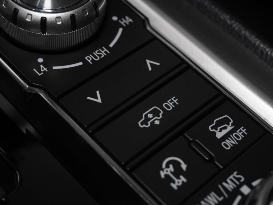 Toyota Land Cruiser 200 Series Рестайлинг 2 Москва  - изображение 25