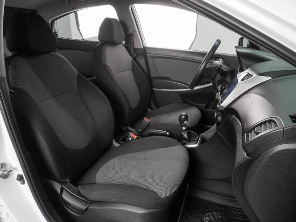 Hyundai Solaris I с пробегом 2014 года, цена 995 000 рублей, 170940 км, седан, Автокод Объявления