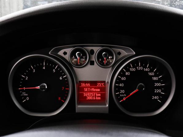 Ford Focus II Рестайлинг с пробегом 2010 года, цена 620 000 рублей, 169000 км, седан, Автокод Объявления
