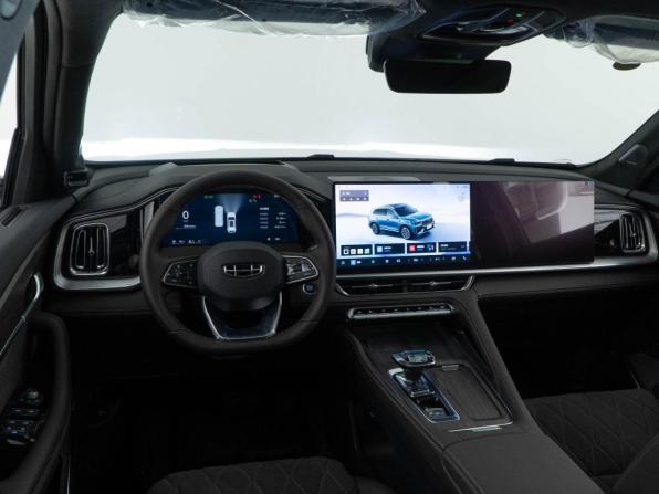 Geely Monjaro I Рестайлинг 2 с пробегом 2025 года, цена 4 199 434 рубля, 13 км, внедорожник, Автокод Объявления
