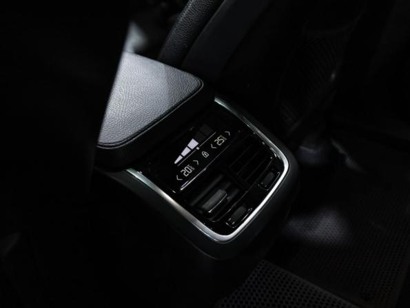 Volvo XC90 II Рестайлинг 1 с пробегом 2021 года, цена 4 499 700 рублей, 156321 км, внедорожник, Автокод Объявления