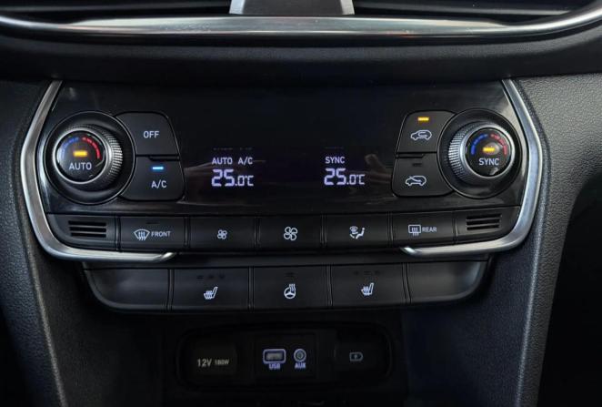 Hyundai Santa Fe III Рестайлинг с пробегом 2018 года, цена 2 685 000 рублей, 124098 км, внедорожник, Автокод Объявления