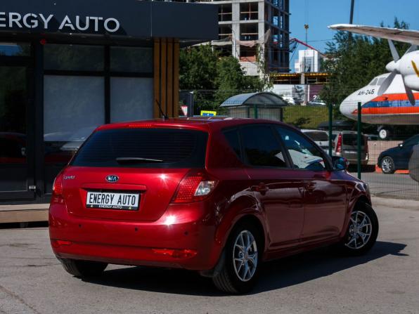 Kia Ceed I Рестайлинг с пробегом 2010 года, цена 770 000 рублей, 174837 км, хэтчбек, Автокод Объявления