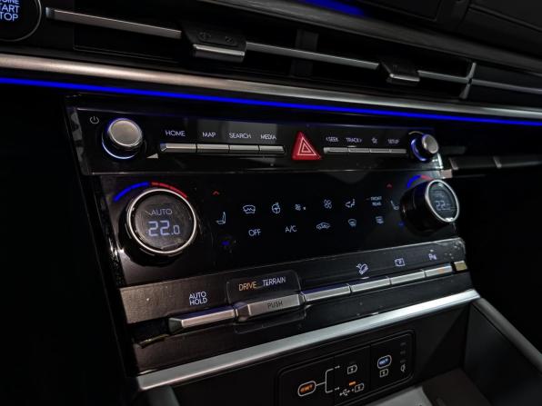 Hyundai Santa Fe V (MX5) с пробегом 2025 года, цена 5 300 000 рублей, 2852 км, внедорожник, Автокод Объявления