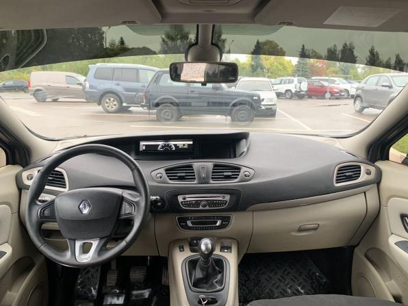 Renault Scenic III с пробегом 2010 года, цена 799 000 рублей, 254625 км, компактвэн, Автокод Объявления