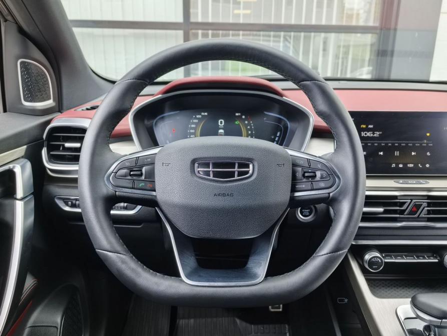 Geely Coolray I Москва  - изображение 17