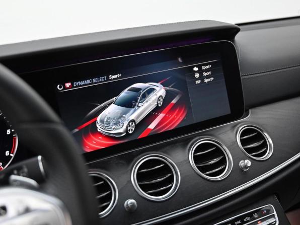 Mercedes-Benz E-Класс V (W213 S213 C238) с пробегом 2018 года, цена 2 199 000 рублей, 80248 км, седан, Автокод Объявления