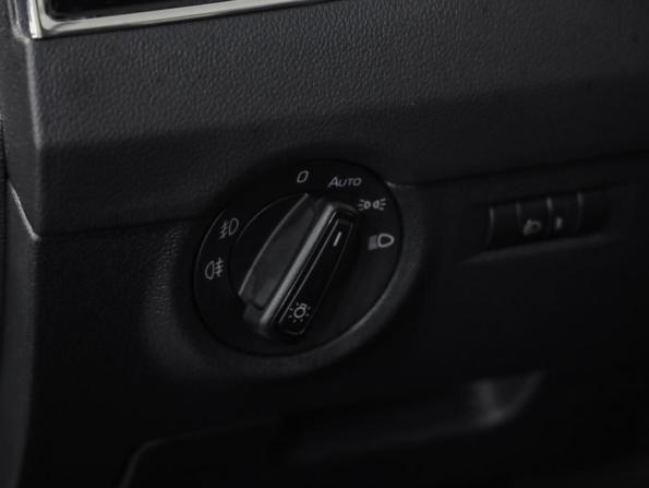Skoda Octavia III (A7) с пробегом 2014 года, цена 849 000 рублей, 302707 км, лифтбек, Автокод Объявления